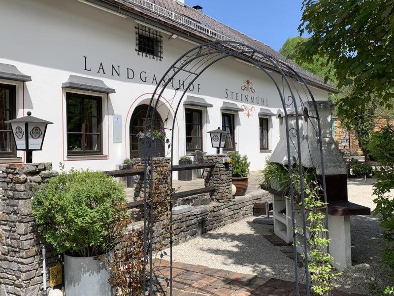 Landgasthof Steinmuehl Hofbauer Fruehstueckspension Und Campingplatz Вайдхофен-ан-дер-Ибс Экстерьер фото