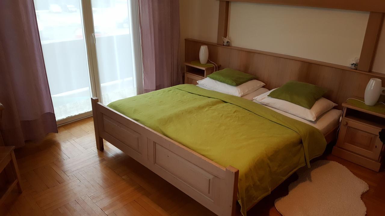 Landgasthof Steinmuehl Hofbauer Fruehstueckspension Und Campingplatz Вайдхофен-ан-дер-Ибс Экстерьер фото